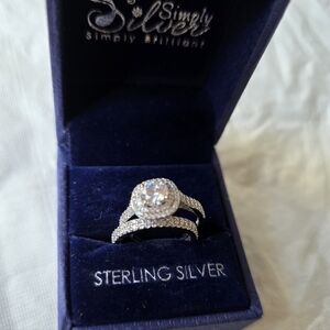 Simply Silver Ring 925 Sterling Silver CZ Engagement Wedding Eternity Size 7